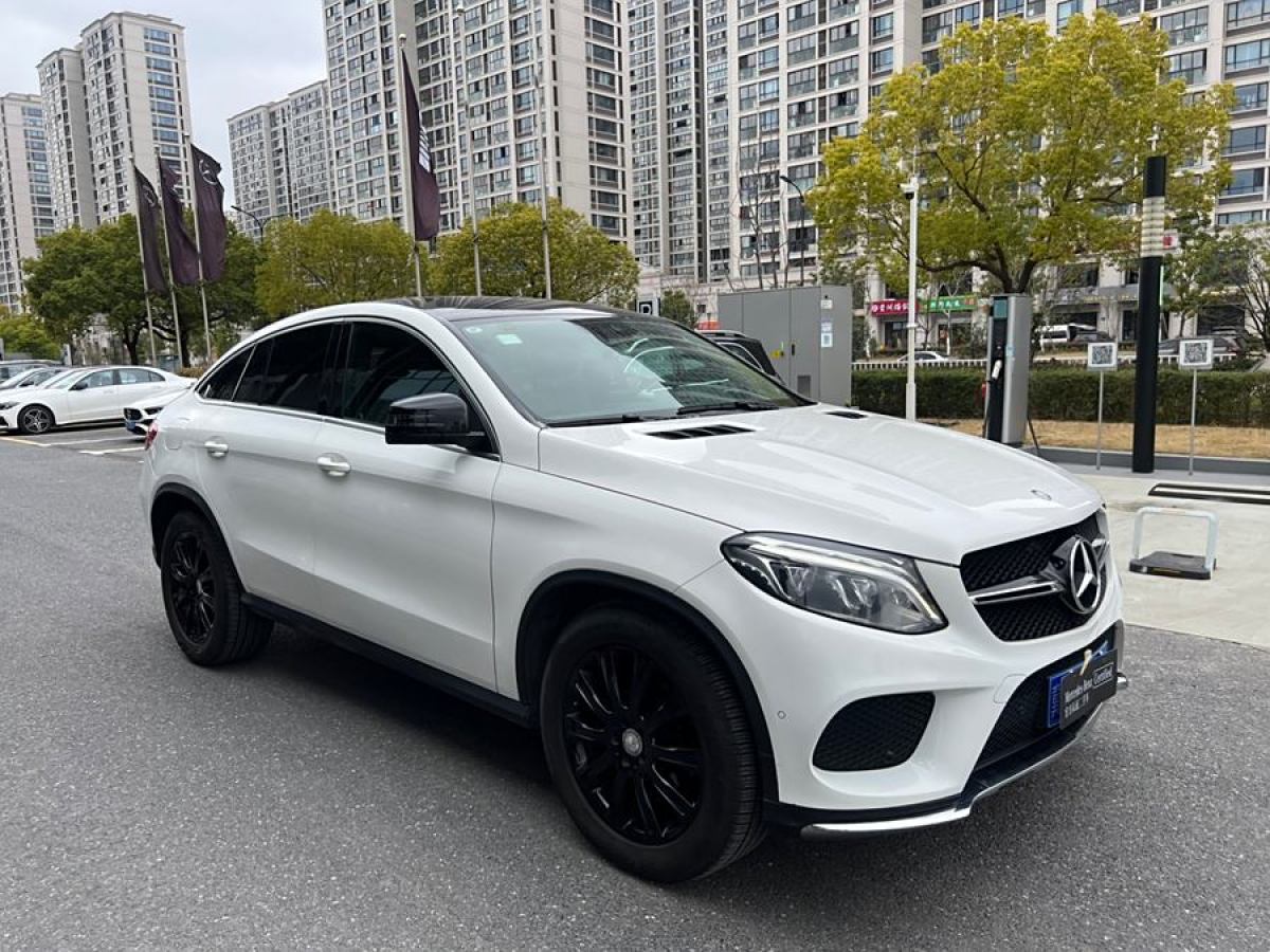 奔馳 奔馳GLE轎跑  2017款 GLE 320 4MATIC 轎跑SUV圖片