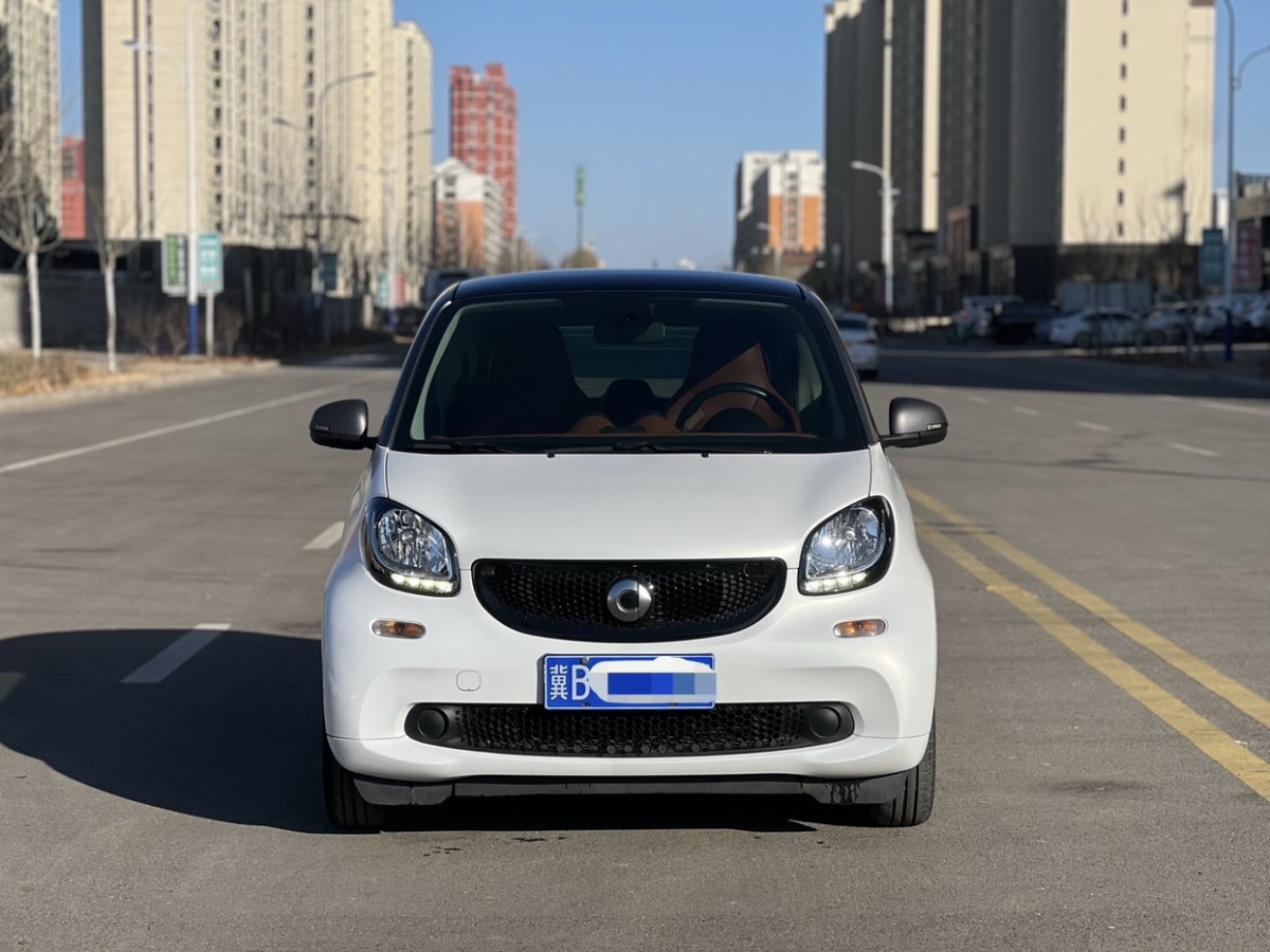 smart fortwo  2011款 1.0 MHD 硬頂激情版圖片