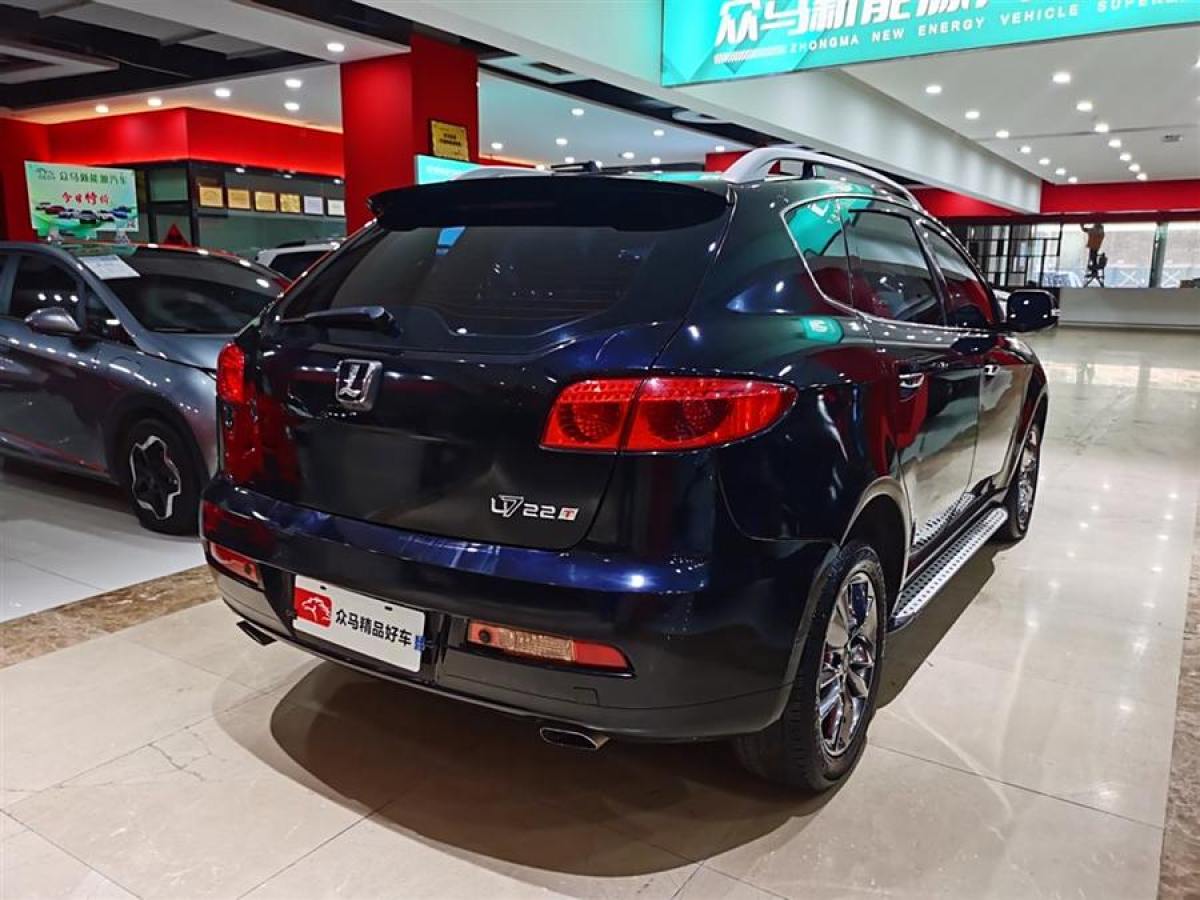 納智捷 大7 SUV  2013款 鋒芒限量版 2.2T 兩驅(qū)智慧型圖片