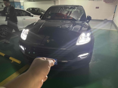 保時(shí)捷 Macan Macan 2.0T圖片