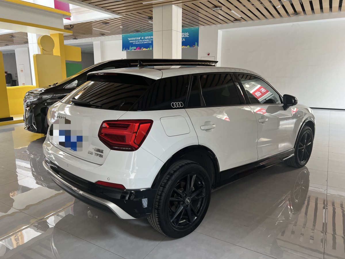 奧迪 奧迪Q2L  2021款 35 TFSI 進(jìn)取動(dòng)感型圖片