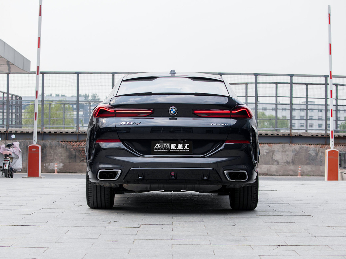 2023年9月寶馬 寶馬X6  2023款 xDrive40i 尊享型 M運(yùn)動(dòng)套裝