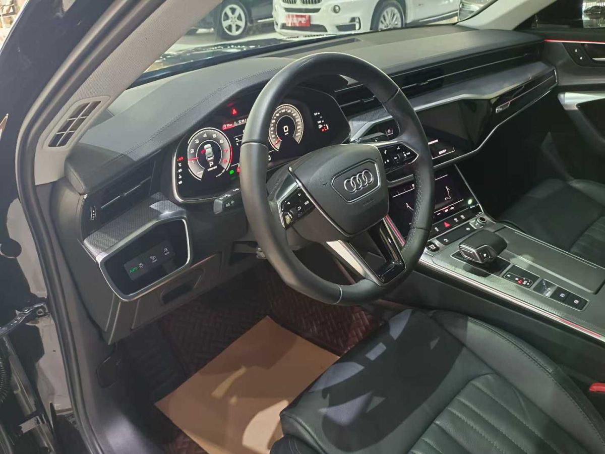 奧迪 奧迪A6L  2022款 40 TFSI 豪華動感型圖片