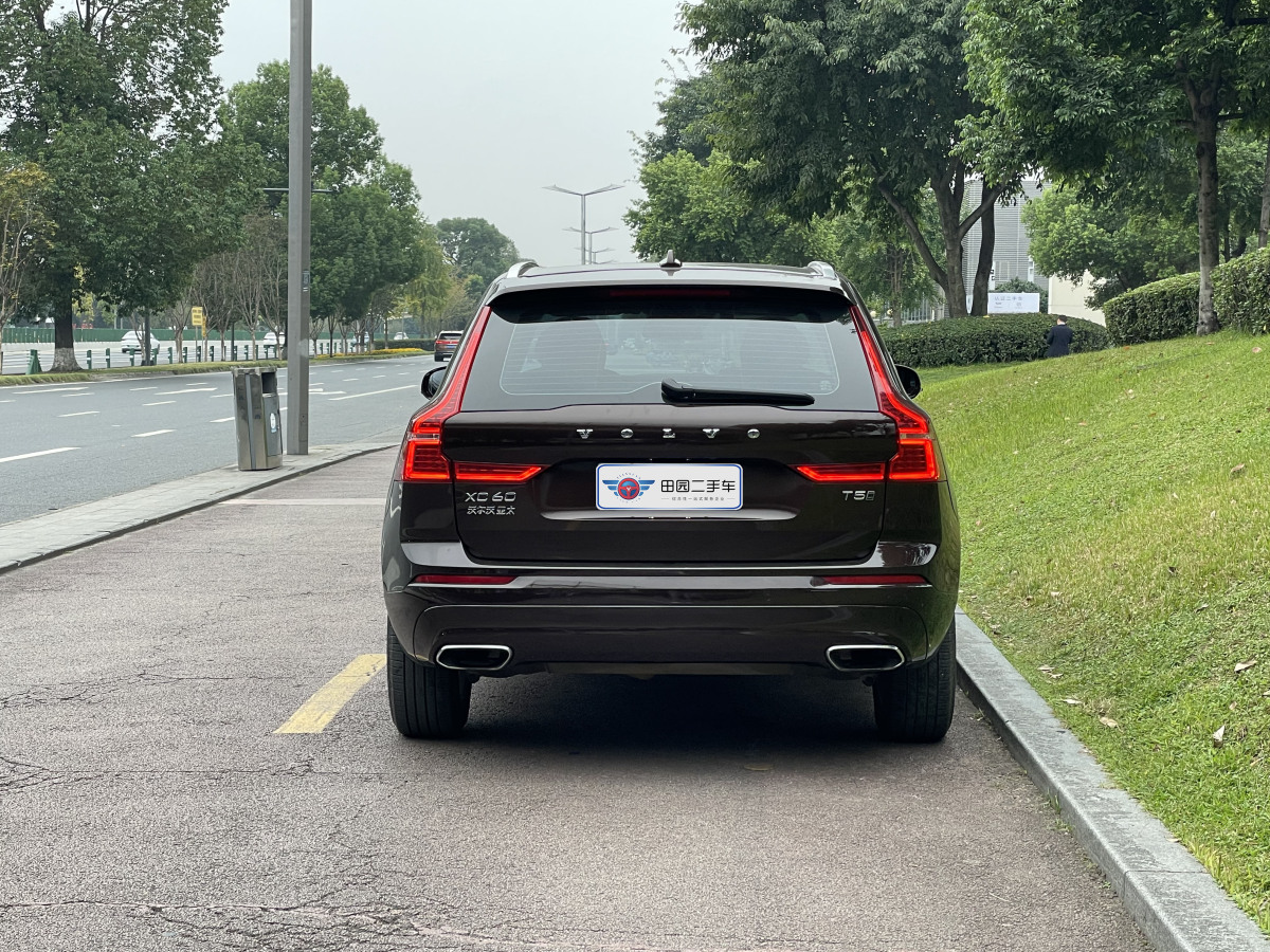 沃爾沃 XC60  2019款  T5 四驅(qū)智逸版 國VI圖片