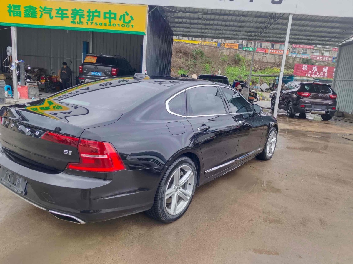 沃爾沃 S90  2019款 T5 智逸版圖片