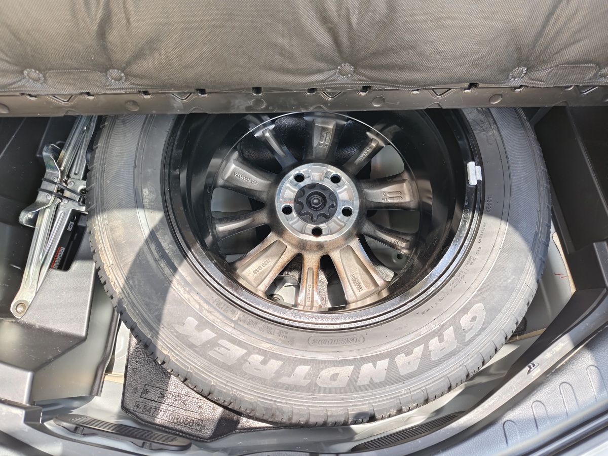 豐田 RAV4  2019款 榮放 2.0L CVT兩驅(qū)先鋒版圖片