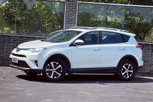 RAV4荣放 丰田 2.0L CVT两驱风尚版