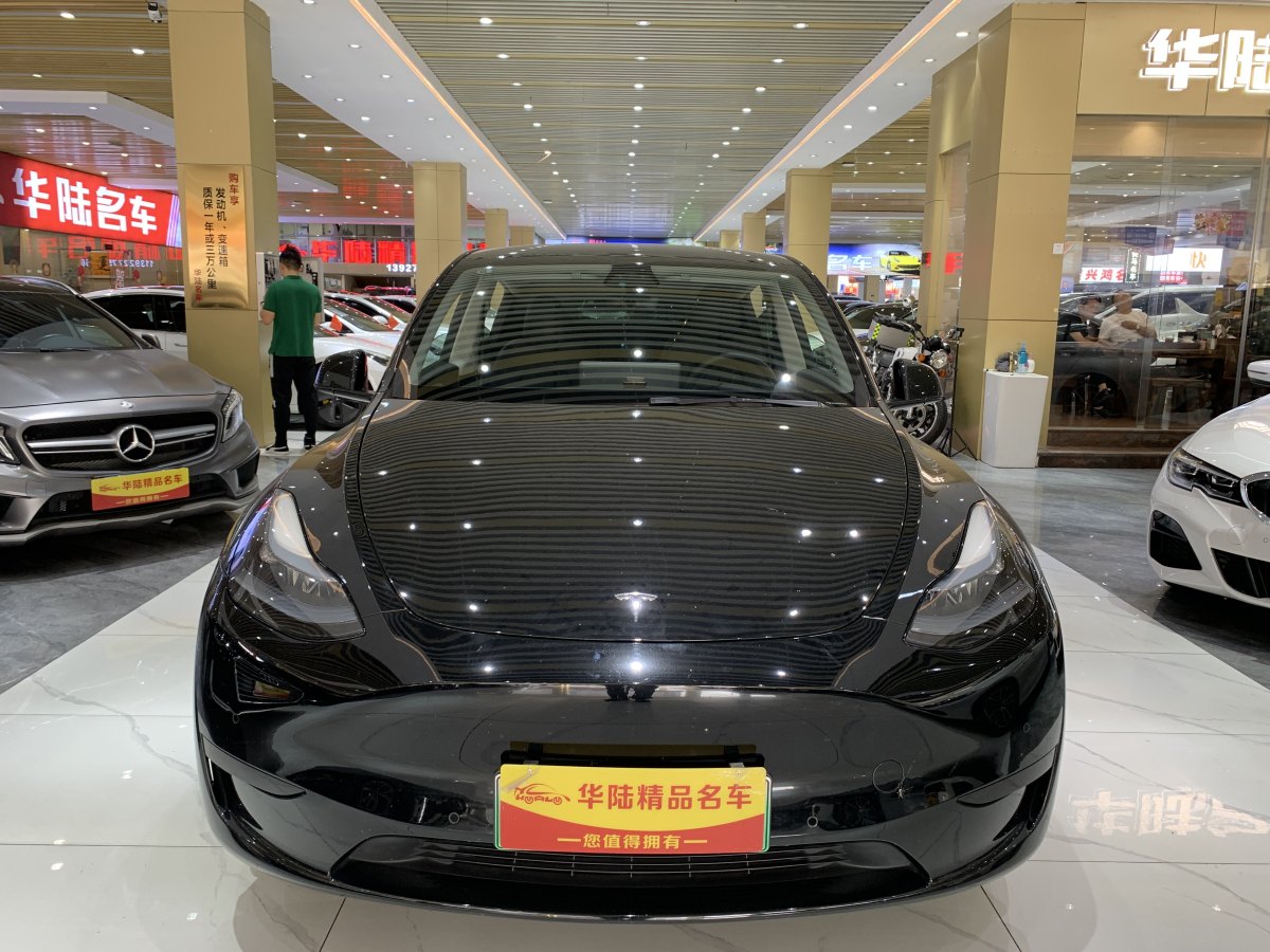 特斯拉 Model Y  2023款 煥新版 后輪驅(qū)動(dòng)圖片