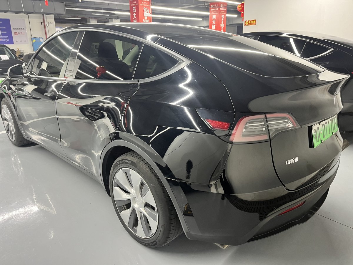 特斯拉 Model 3  2021款 改款 標準續(xù)航后驅升級版圖片