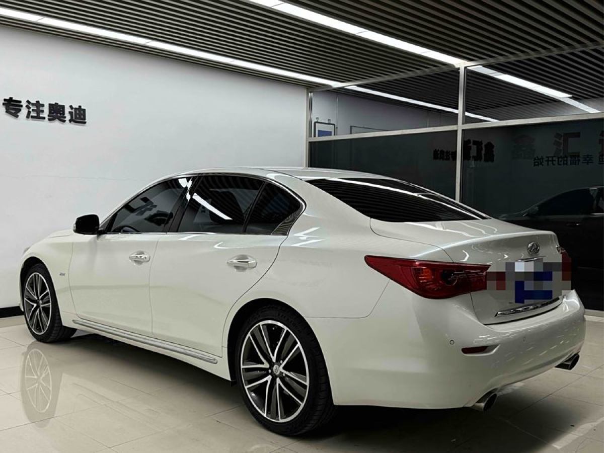 英菲尼迪 Q50L  2016款 2.0T 悅享版圖片