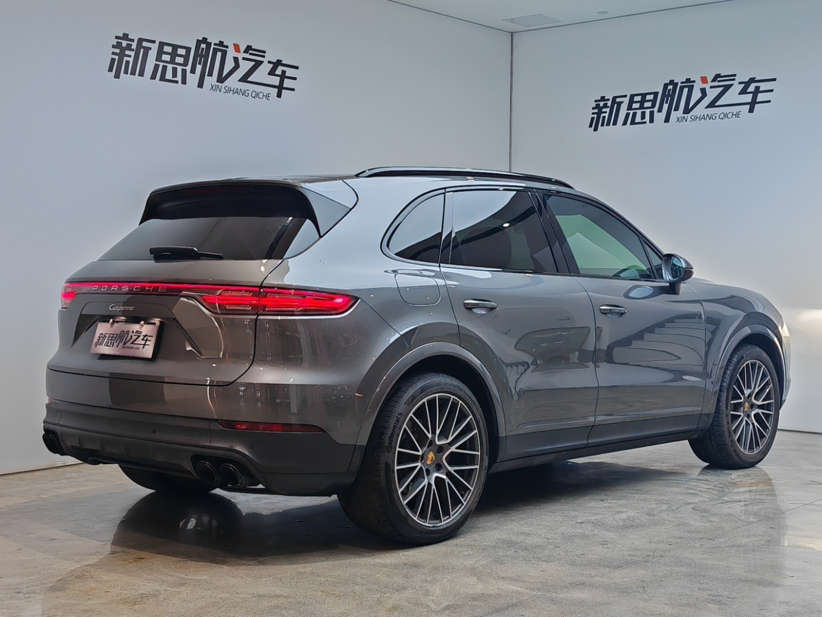 保時(shí)捷 Cayenne  2019款 Cayenne 3.0T圖片