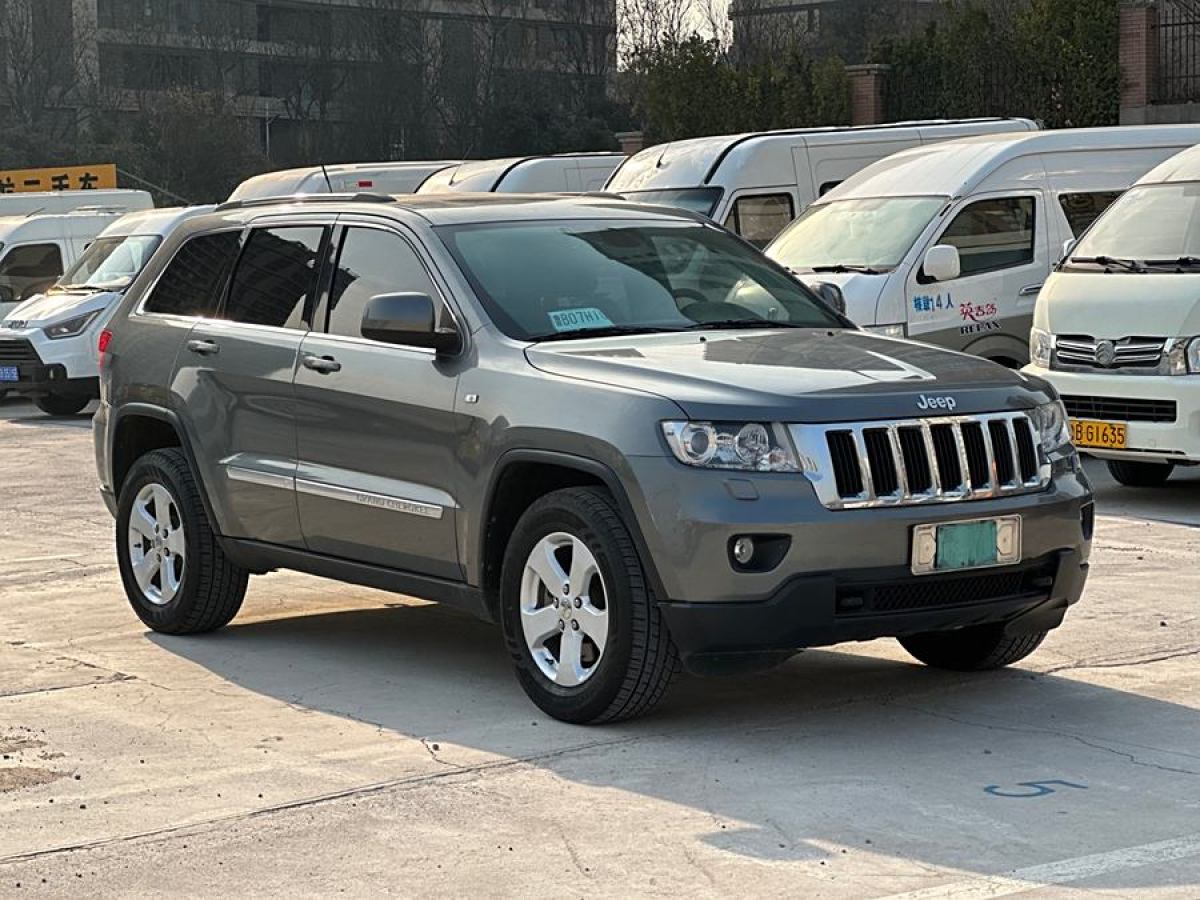 Jeep 大切諾基  2013款 3.6L 舒適版圖片