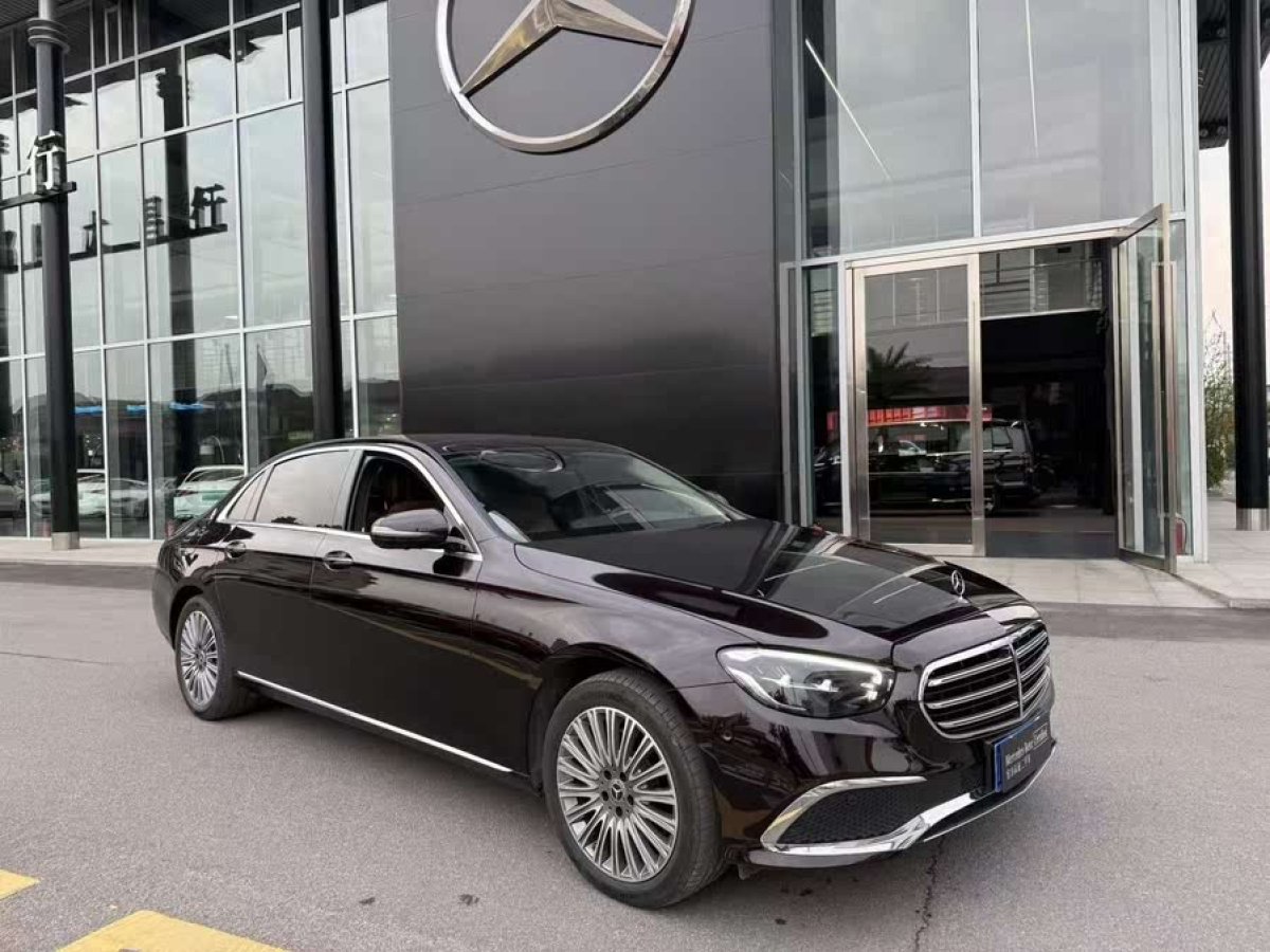 奔馳 奔馳E級  2021款 改款 E 300 L 豪華型圖片