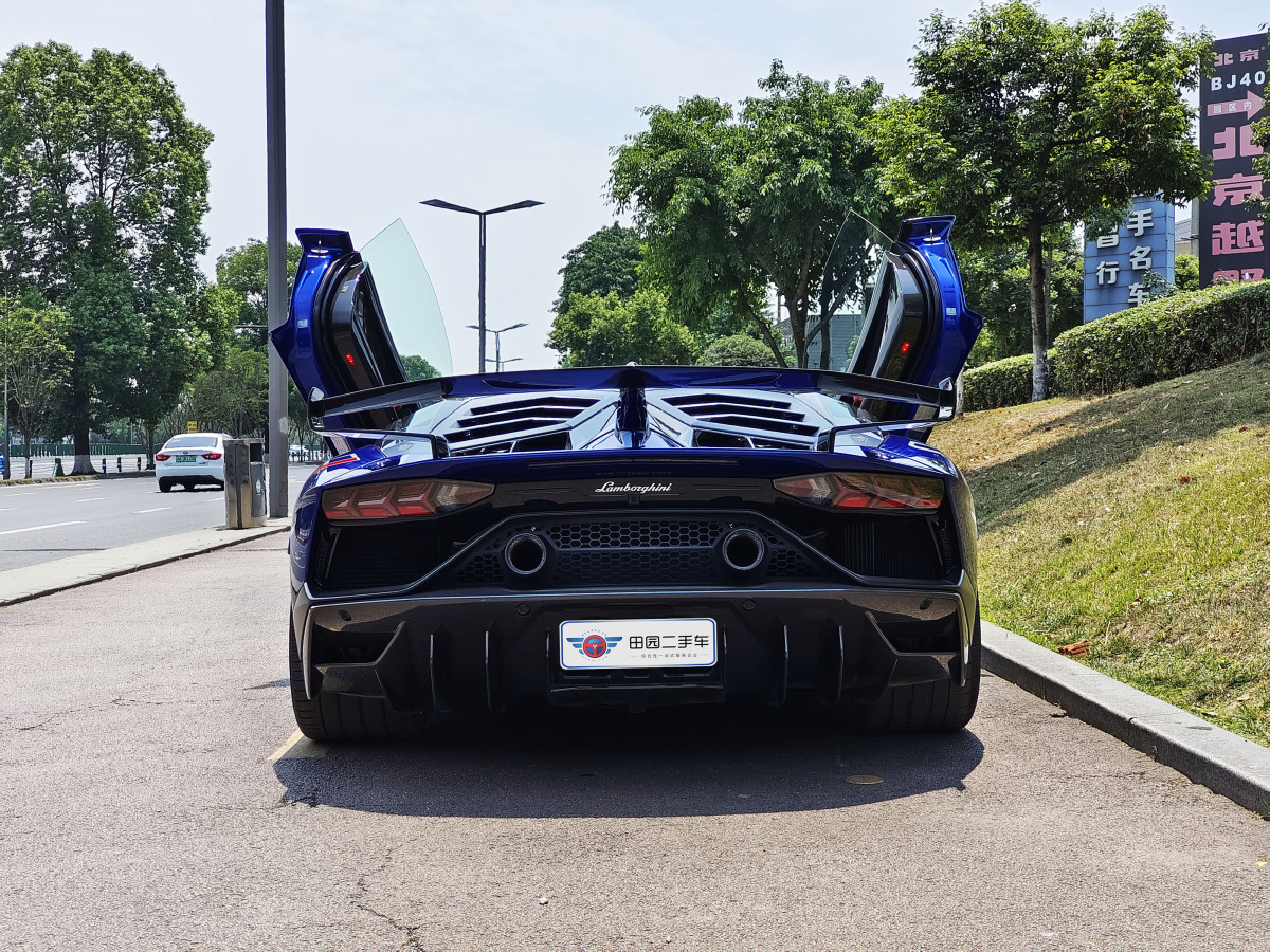 蘭博基尼 Aventador  2019款 Aventador SVJ圖片