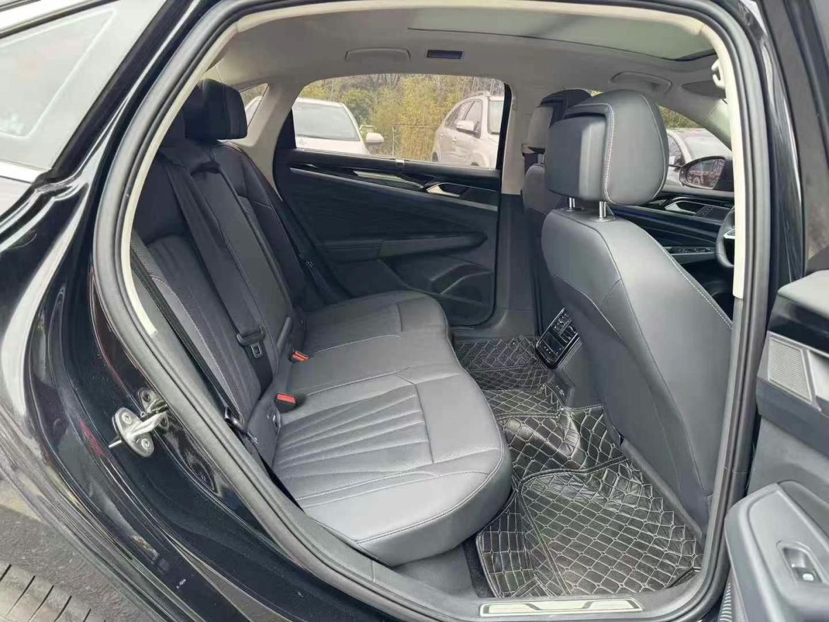 大眾 帕薩特  2024款 280TSI 商務(wù)版圖片