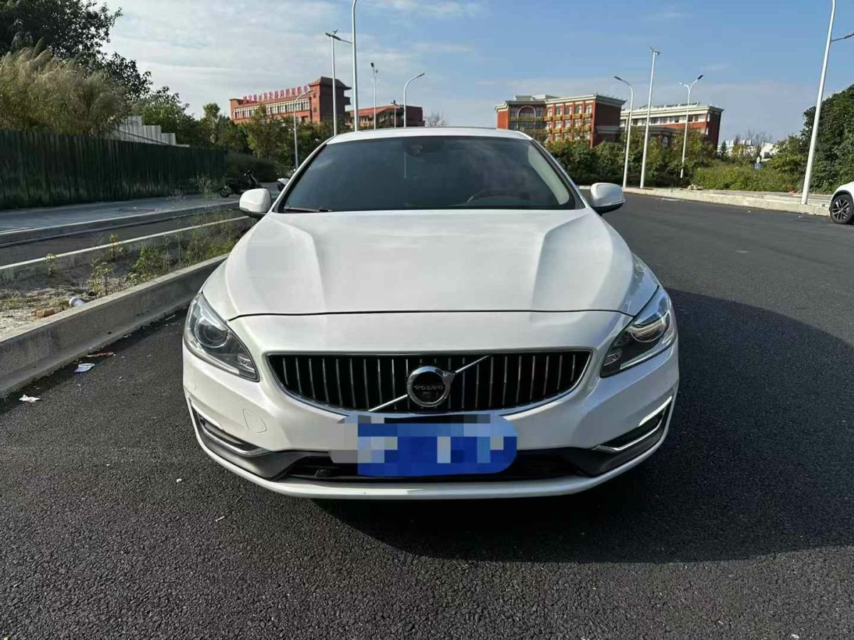 沃爾沃 S60  2019款 S60L 1.5T 智進版圖片