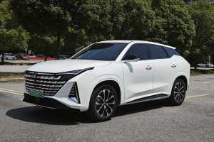 長(zhǎng)安UNI-Z新能源 長(zhǎng)安 藍(lán)鯨智電iDD 125km 超越型