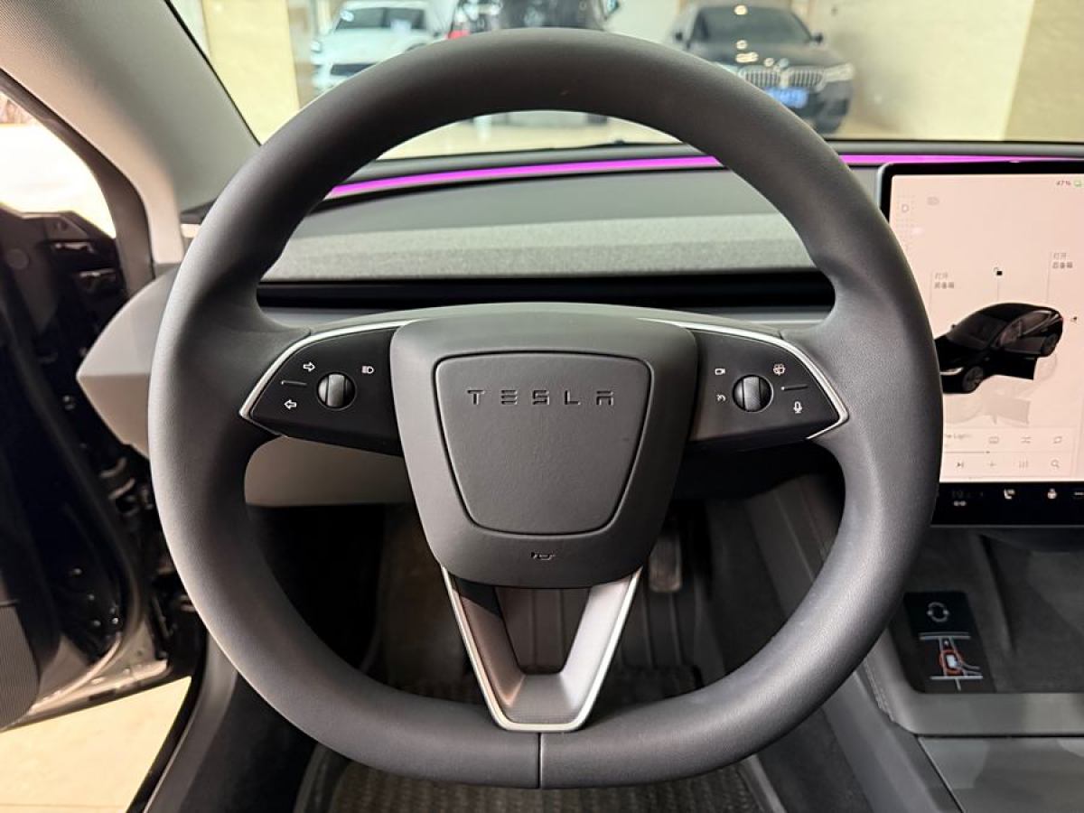 特斯拉 Model Y  2023款 后輪驅(qū)動(dòng)版圖片