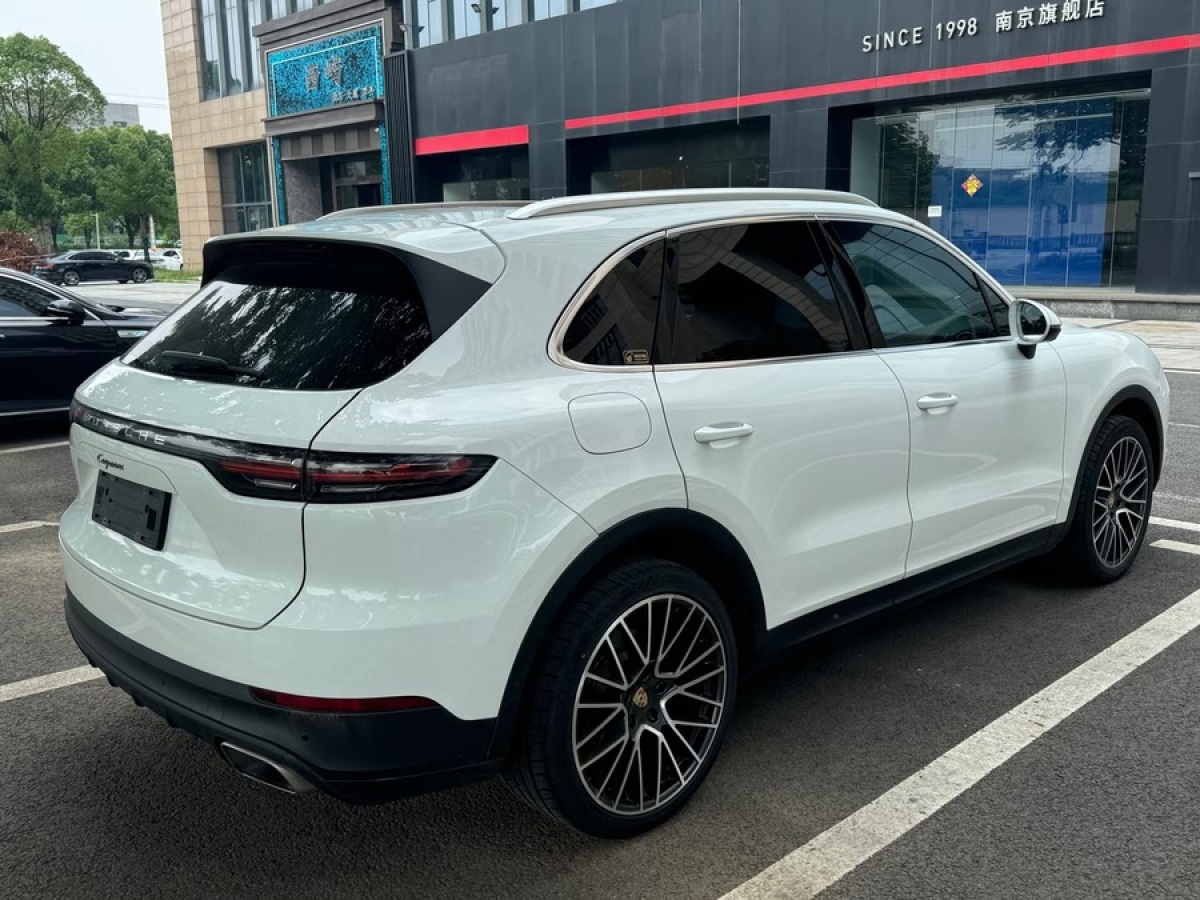 保時(shí)捷 Cayenne  2018款 Cayenne 3.0T圖片