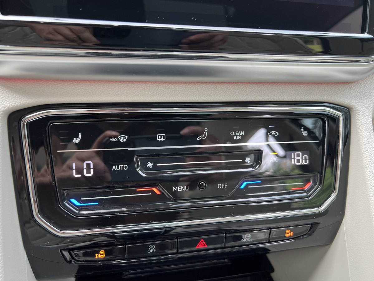 大眾 威然  2023款 改款 380TSI 旗艦版圖片