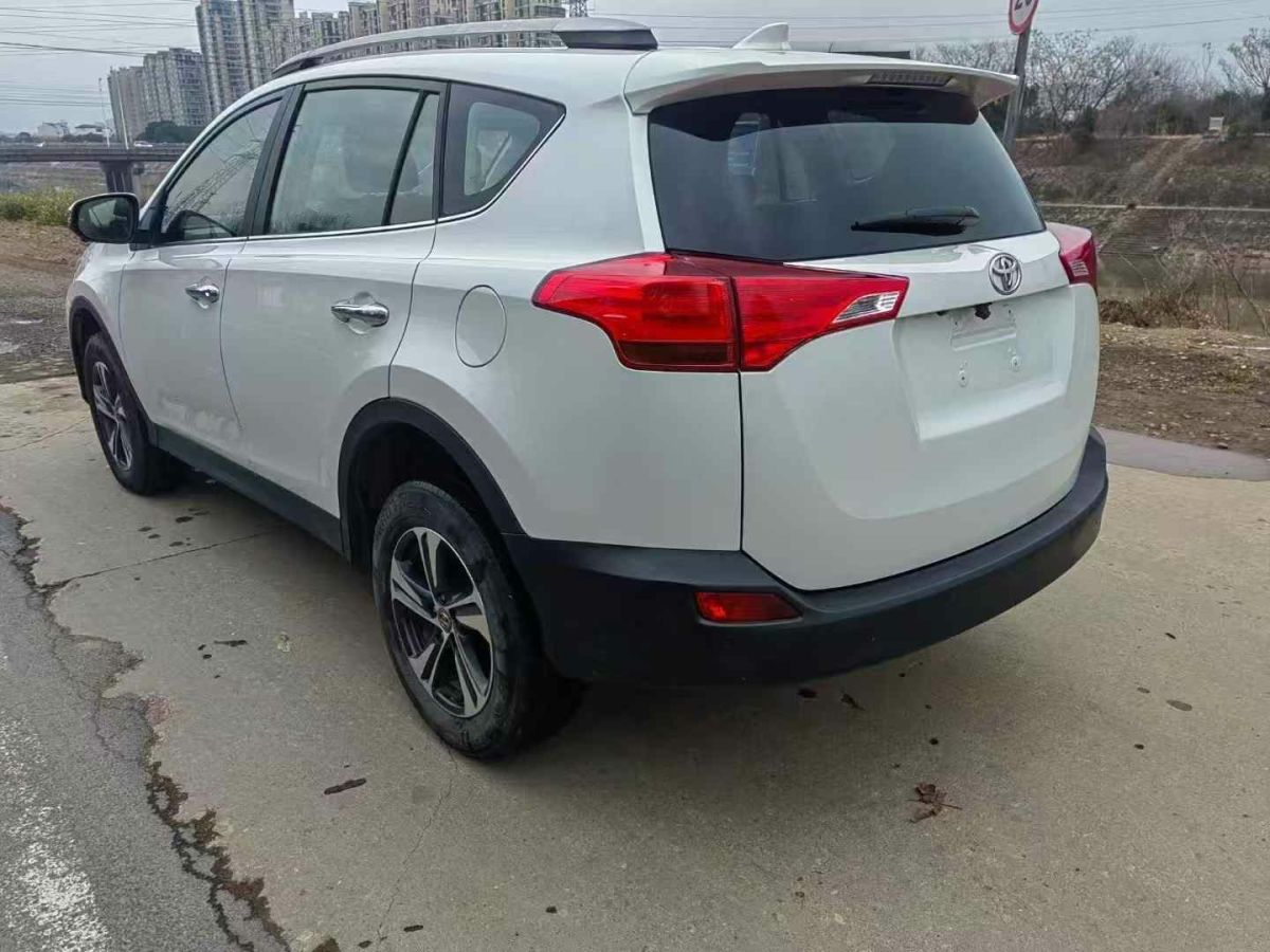 豐田 RAV4榮放  2016款 2.0L CVT兩驅(qū)智尚版圖片