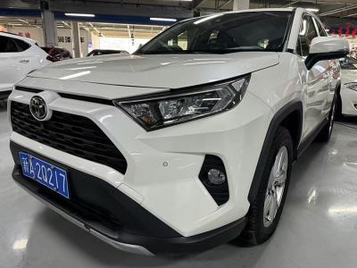 2020年10月 豐田 RAV4榮放 2.0L CVT四驅(qū)風(fēng)尚PLUS版圖片