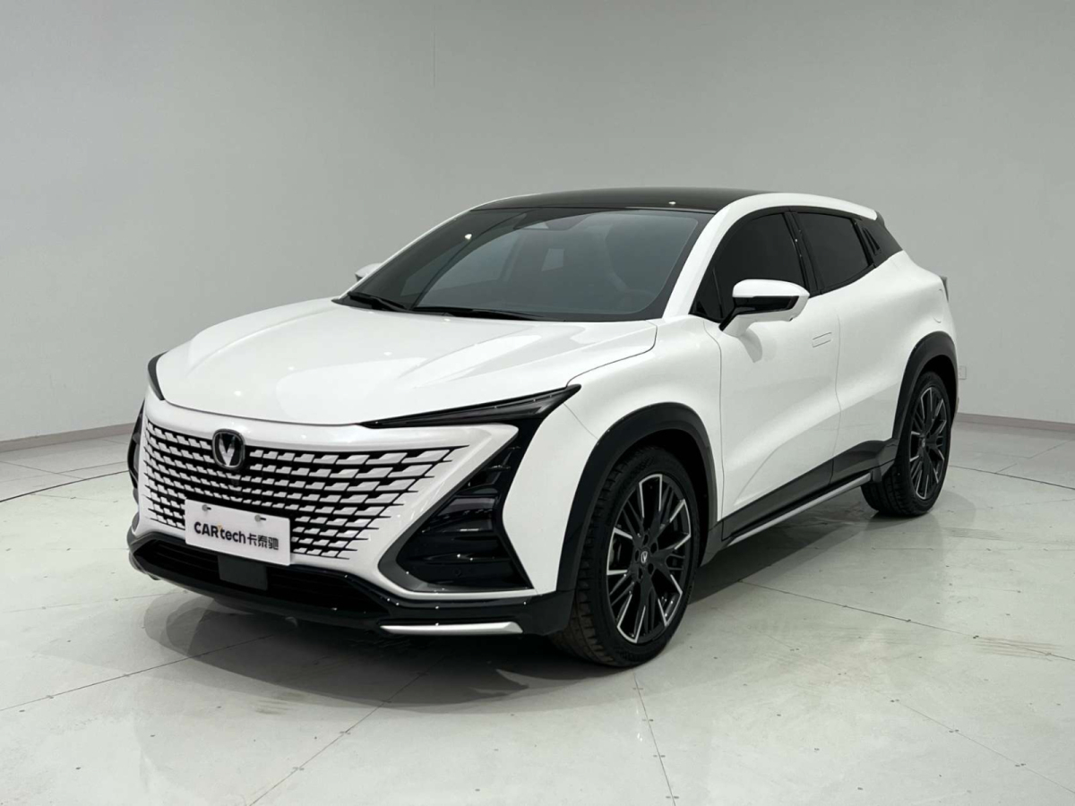 長(zhǎng)安 UNI-T  2023款 1.5T 尊貴型圖片