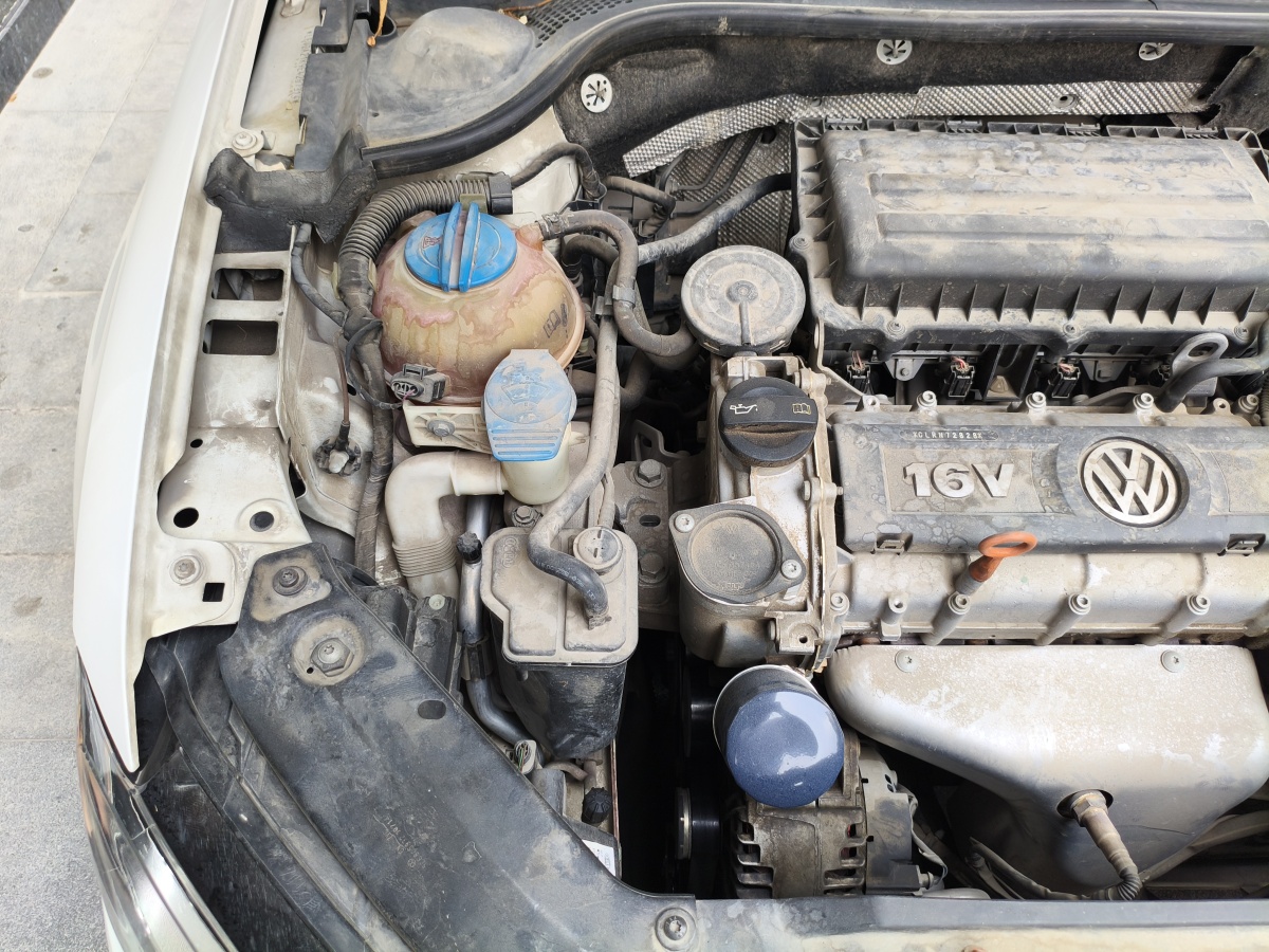 大眾 速騰  2014款 改款 1.6L 自動(dòng)舒適型圖片