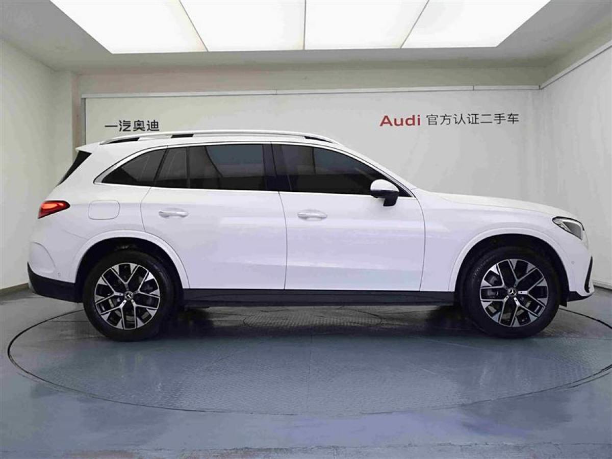 奔馳 奔馳GLC  2024款 改款 GLC 260 L 4MATIC 豪華型 5座圖片