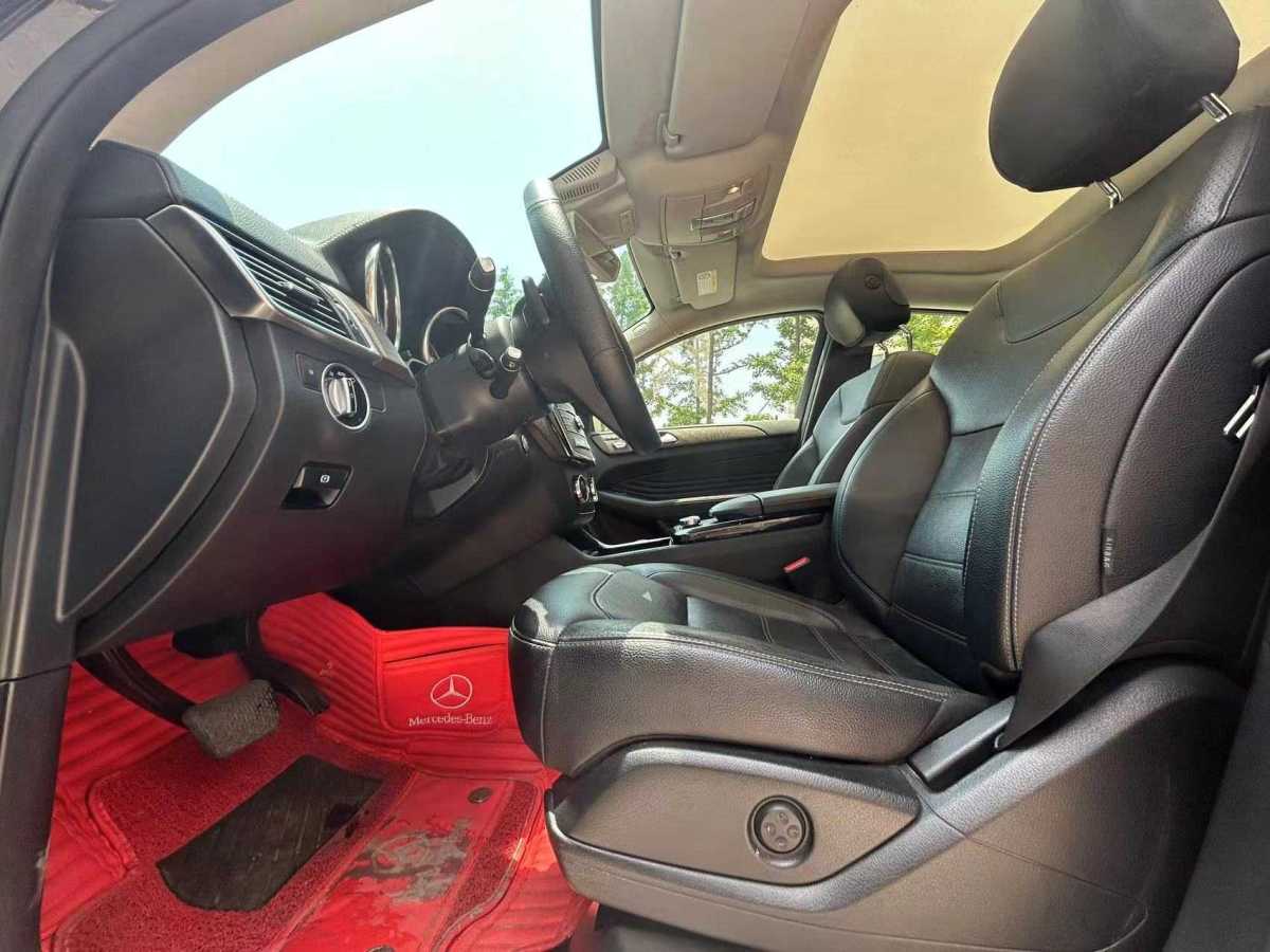 奔驰 奔驰GLE轿跑  2017款 GLE 320 4MATIC 轿跑SUV图片