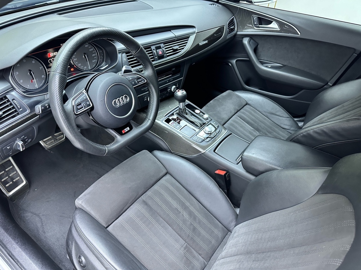 奧迪 奧迪S6  2013款 S6 4.0TFSI圖片