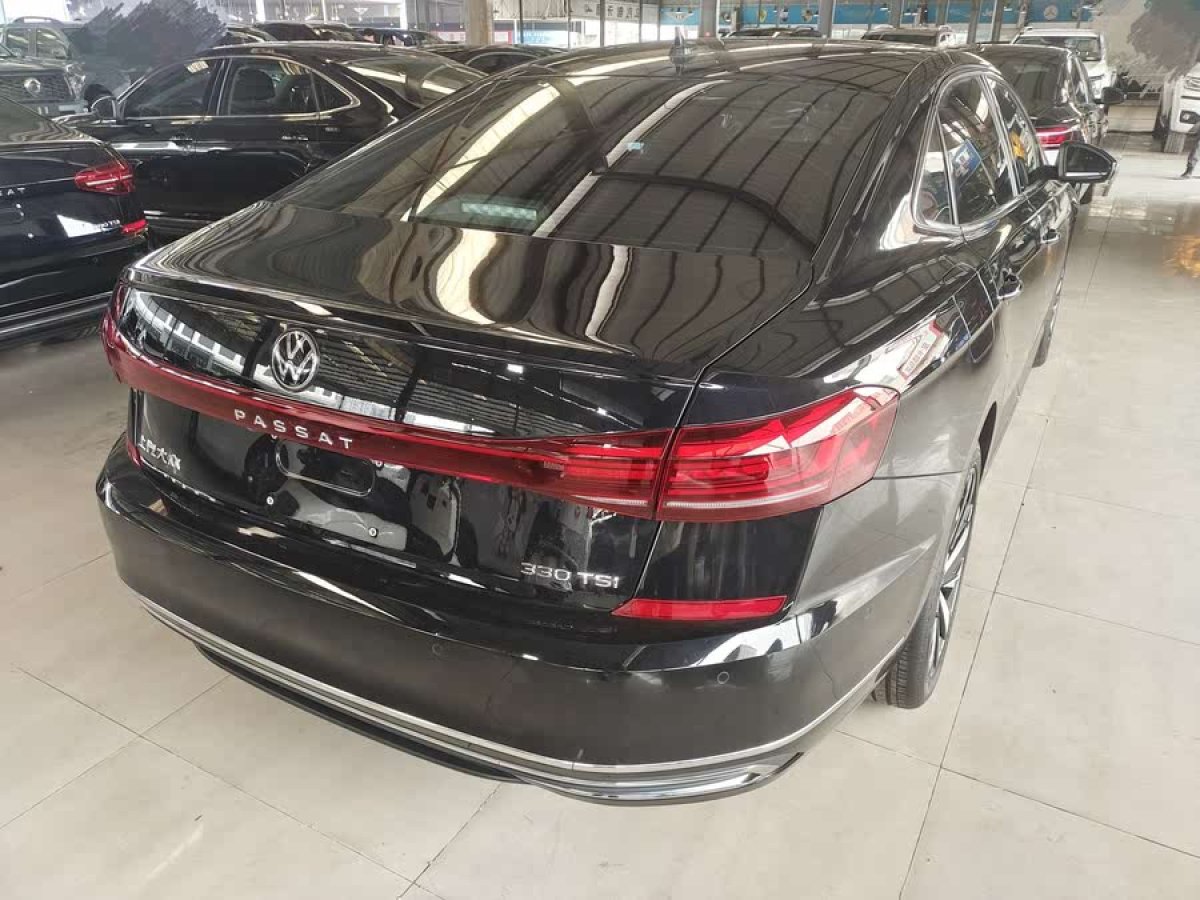 大眾 帕薩特  2023款 改款 330TSI 精英版圖片