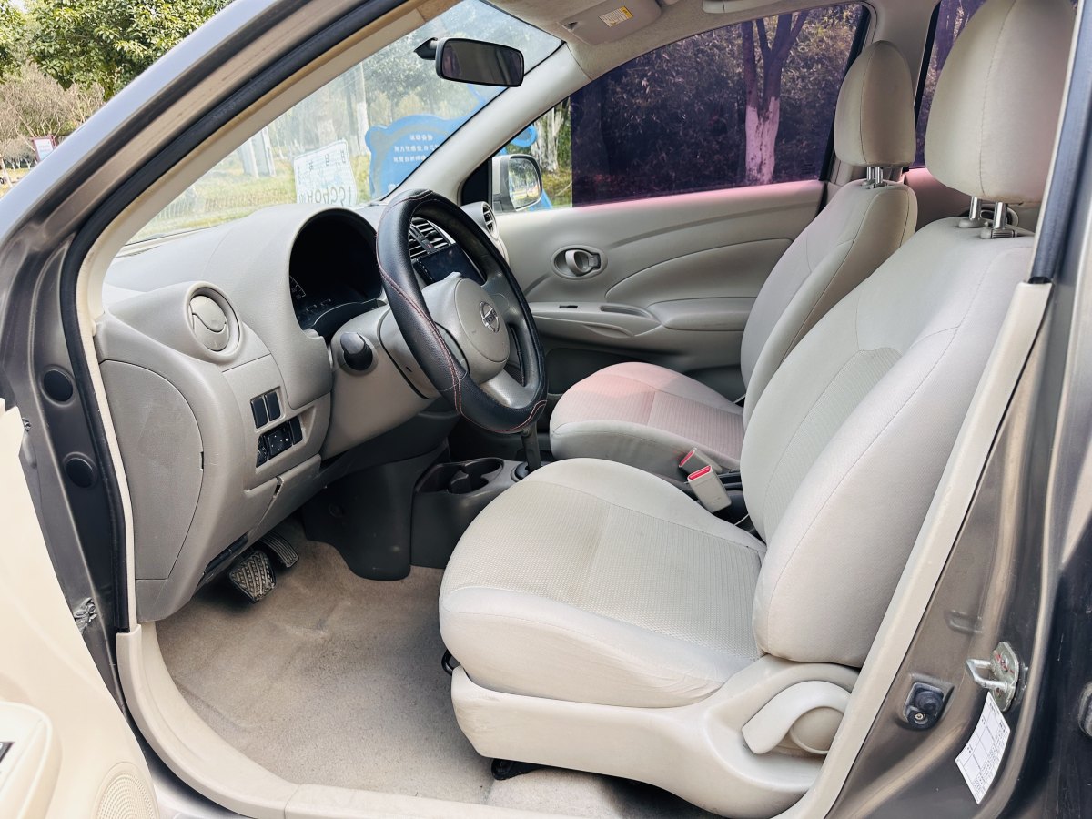 日產(chǎn) 陽光  2011款 1.5XE CVT舒適版圖片