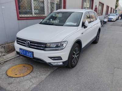 2017年8月 大众 途观L 330TSI 自动两驱风尚版图片