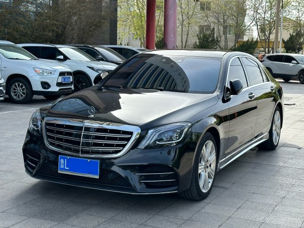 奔驰 奔驰S级  2023款 改款 S 400 L 豪华型