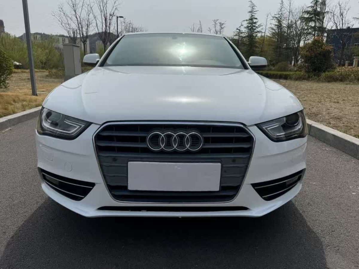 奧迪 奧迪A4L  2016款 35 TFSI 典藏版 自動標準型圖片
