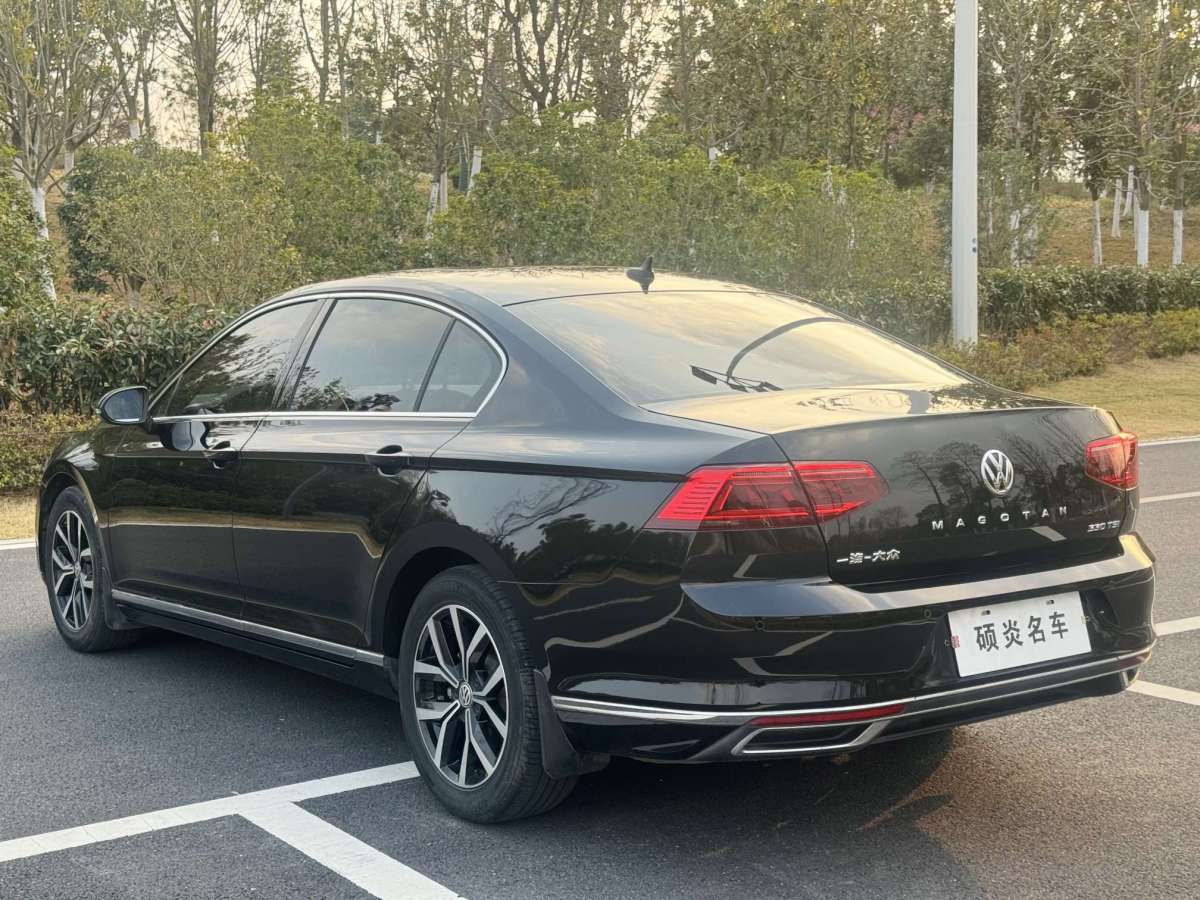 大眾 邁騰  2020款 330TSI DSG 領(lǐng)先型圖片