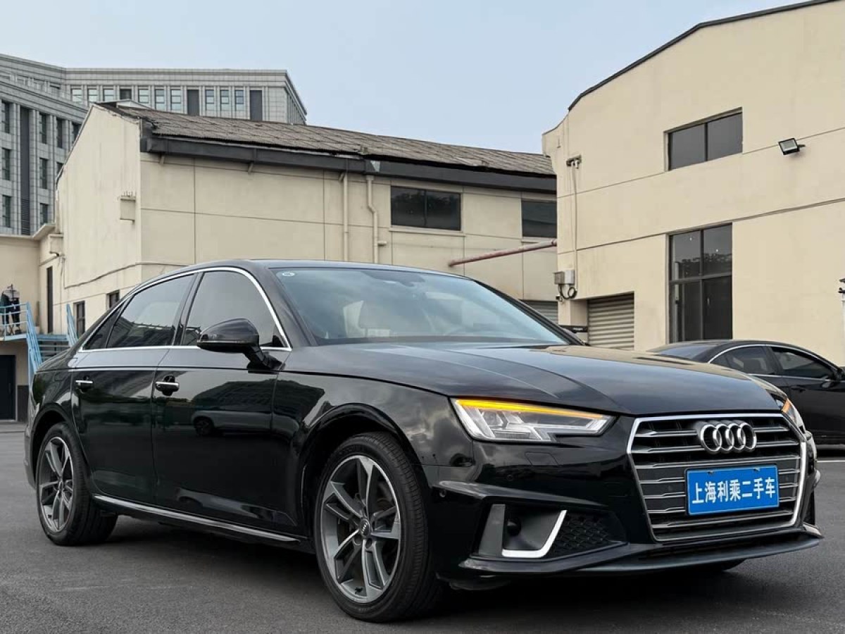 奧迪 奧迪A4L  2019款 40 TFSI 時(shí)尚型 國(guó)VI圖片