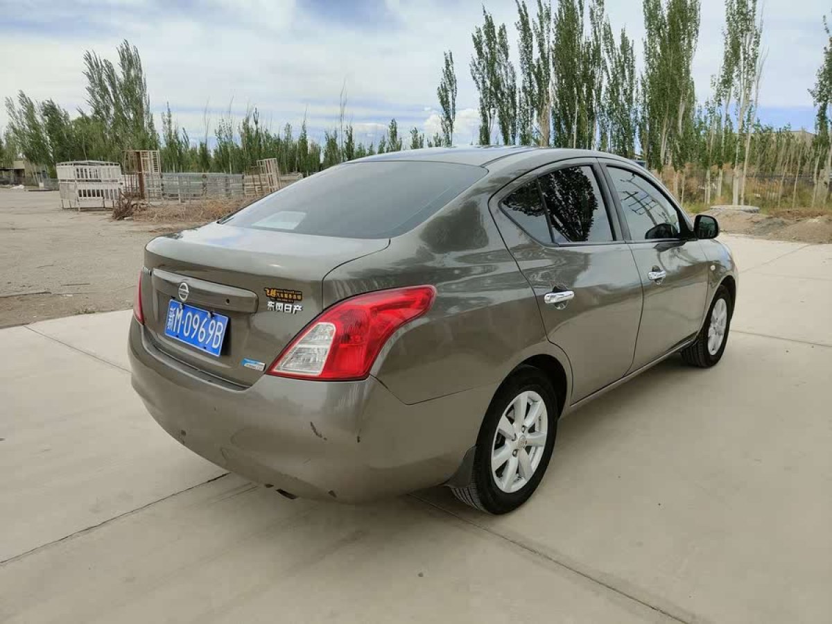 日產(chǎn) 陽光  2011款 1.5XV CVT尊貴版圖片