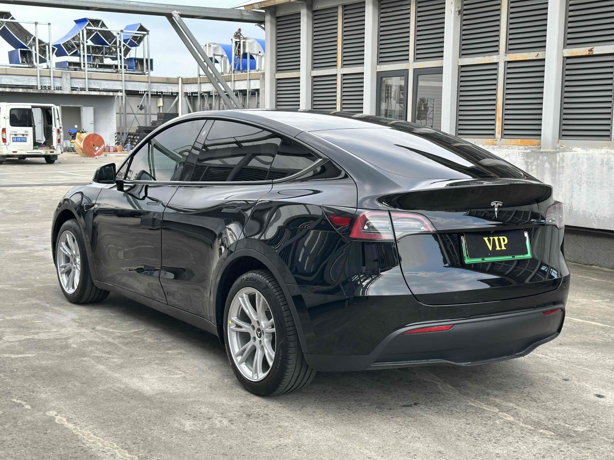 特斯拉 Model Y  2022款 后輪驅(qū)動(dòng)版圖片