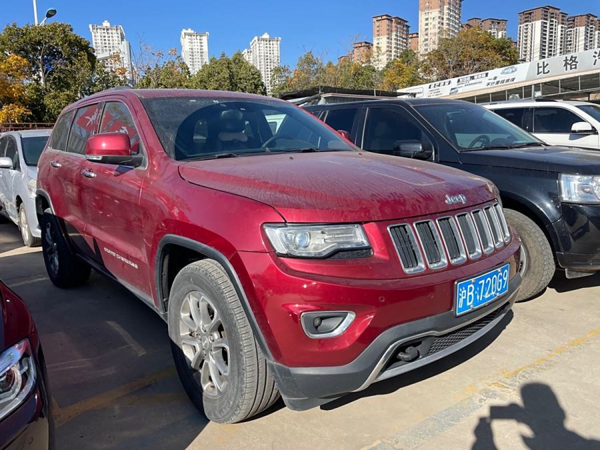 Jeep 大切諾基  2014款 3.0L 舒享導(dǎo)航版圖片