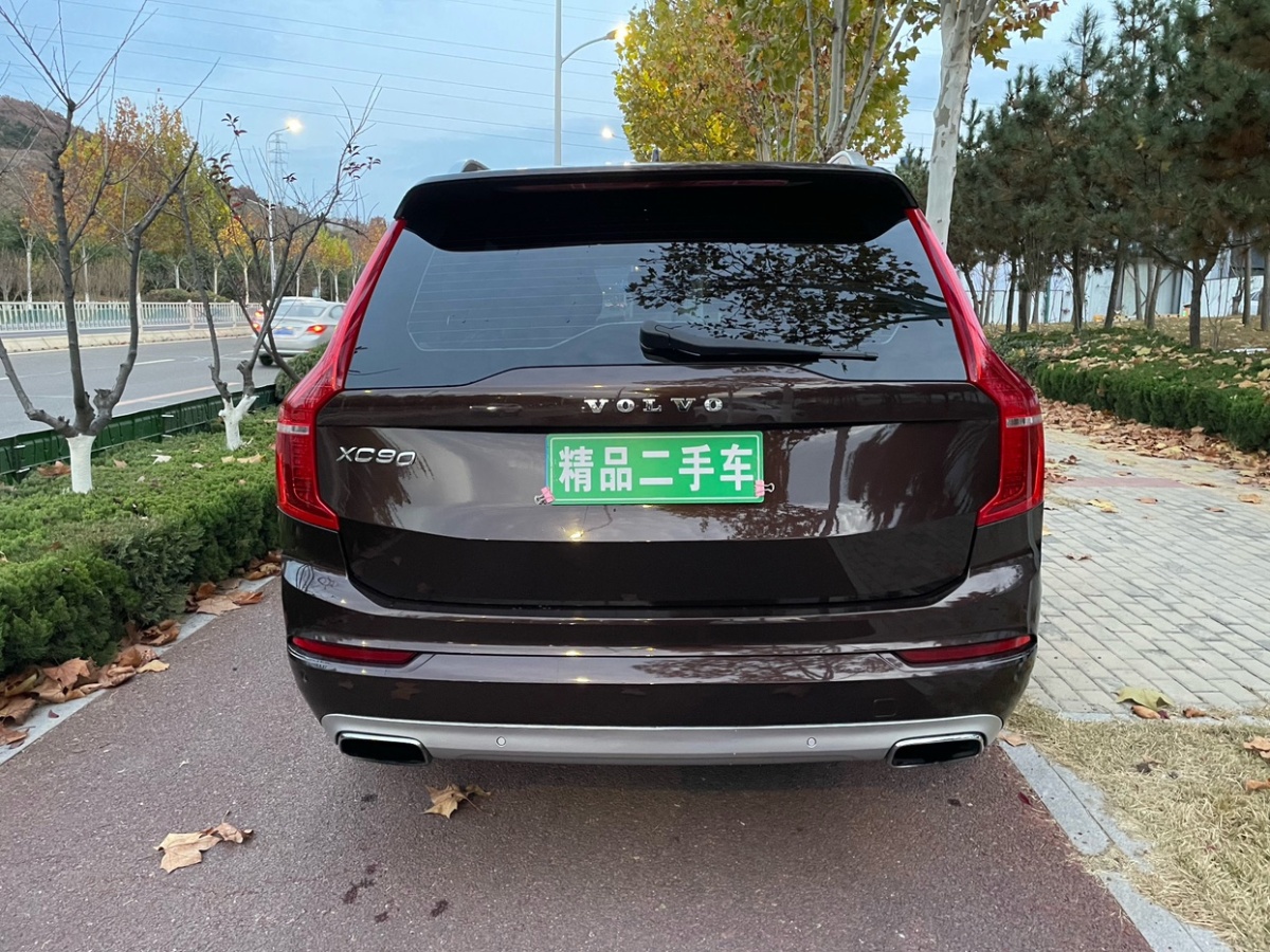 沃爾沃 XC90  2018款 T6 智逸版 7座圖片