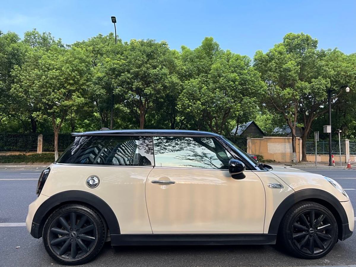 MINI CLUBMAN  2016款 改款 2.0T COOPER S圖片