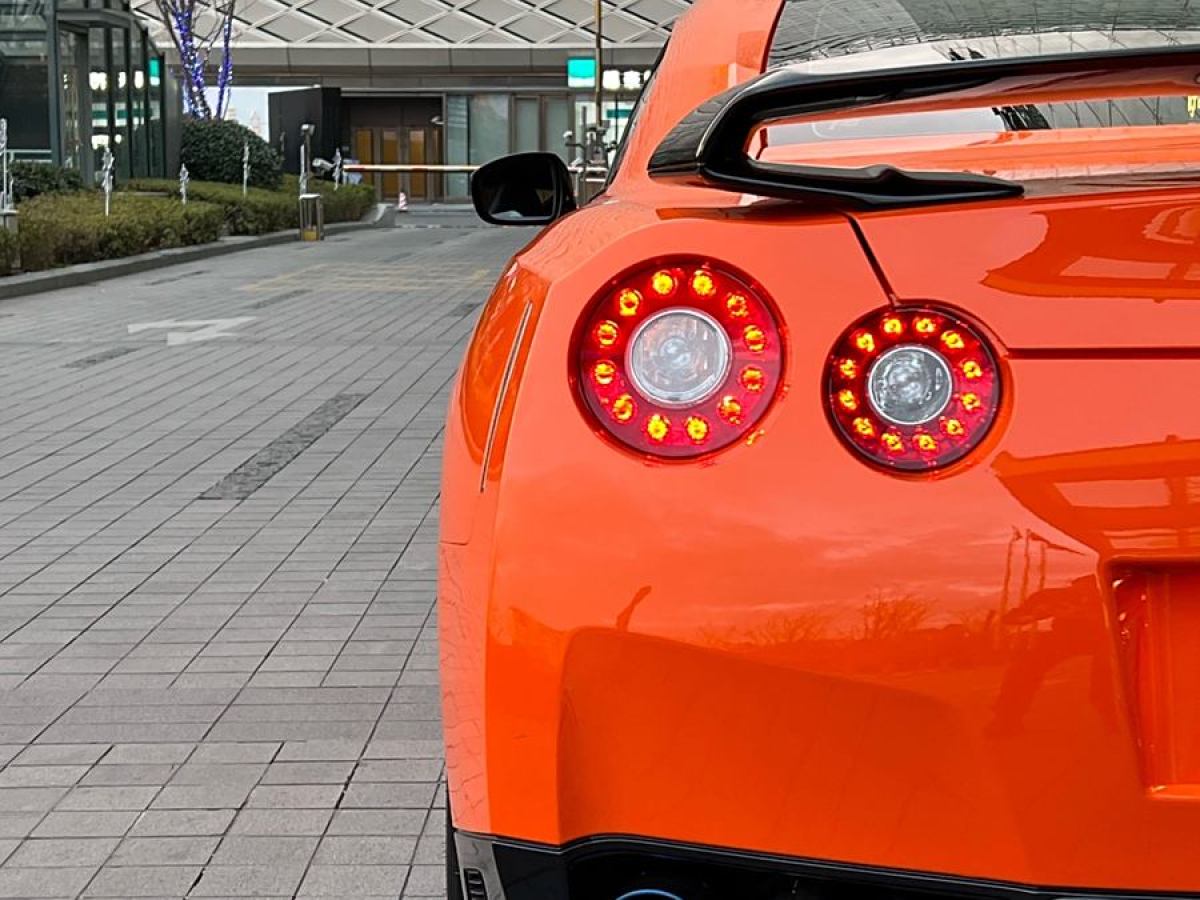 日產(chǎn) GT-R  2013款 3.8T Premium Edition圖片