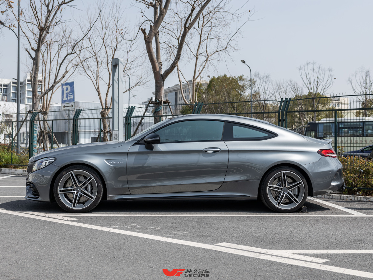 奔馳 奔馳C級AMG  2021款 AMG C 63 轎跑車圖片