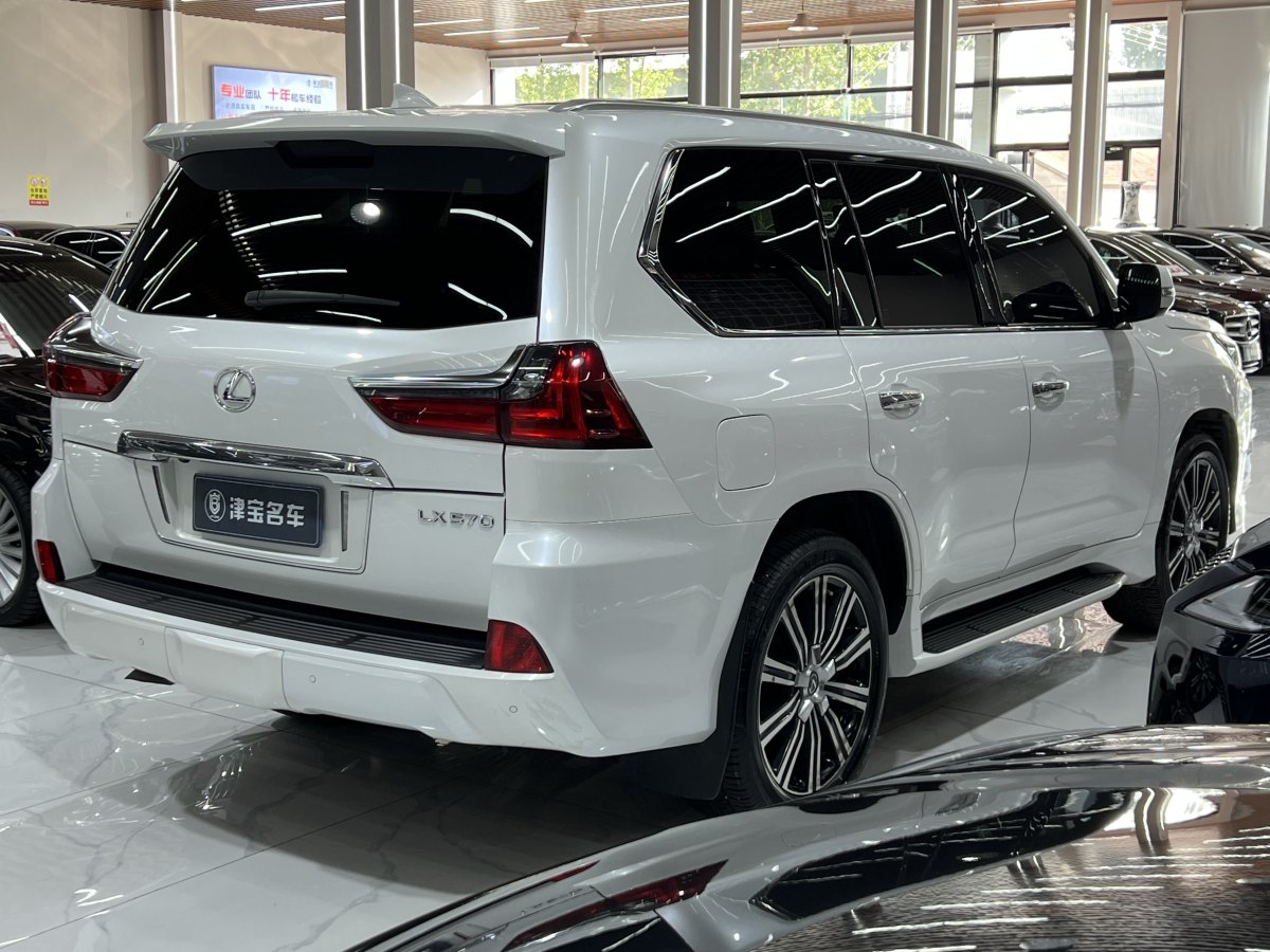 雷克薩斯 LX  2015款 LX570 中東版圖片