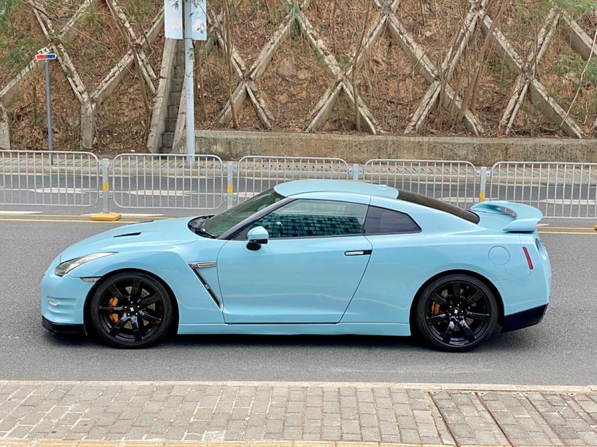 日產(chǎn) GT-R  2009款 R35圖片