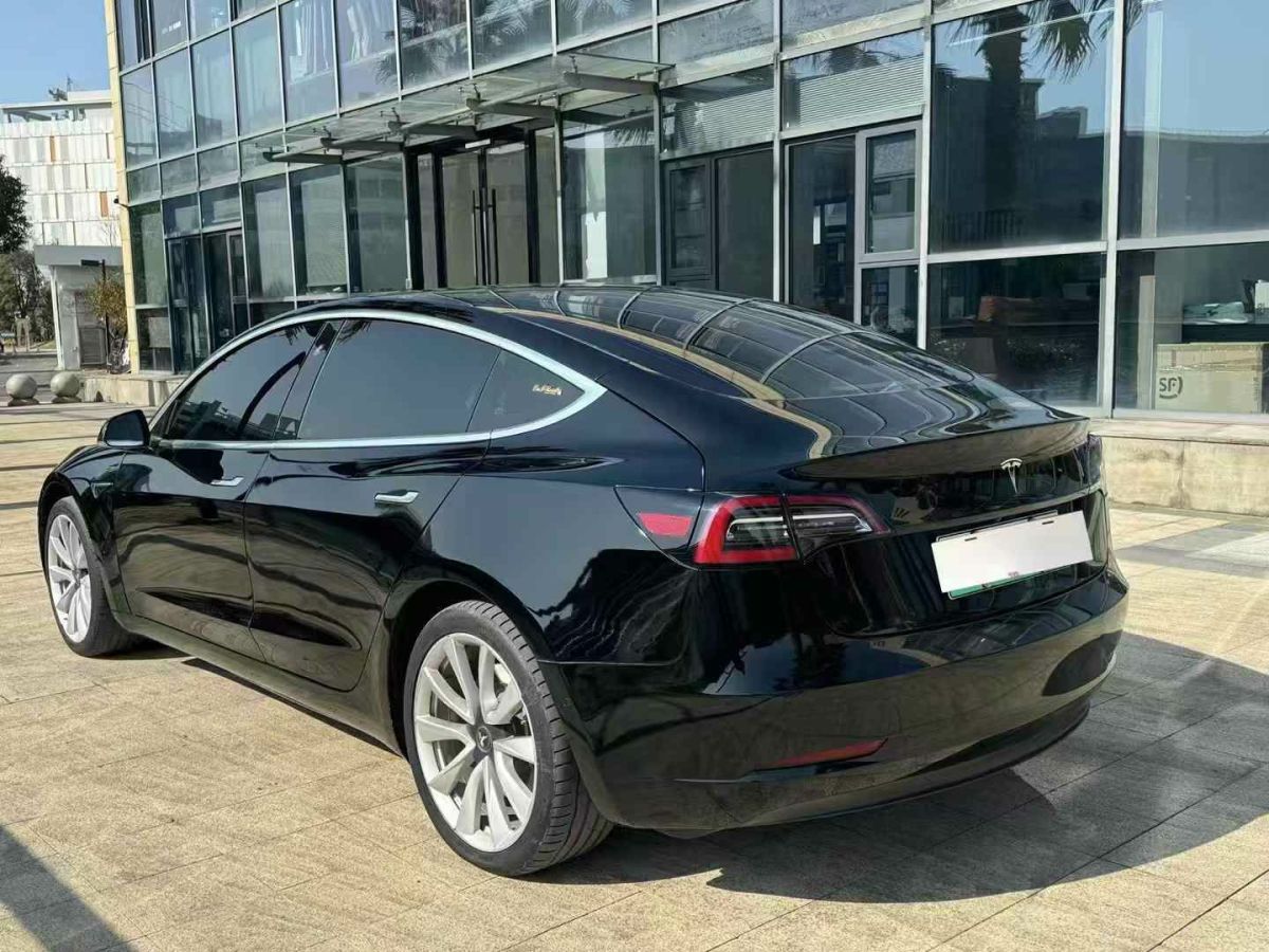 特斯拉 Model S  2021款 Plaid Plus 版圖片