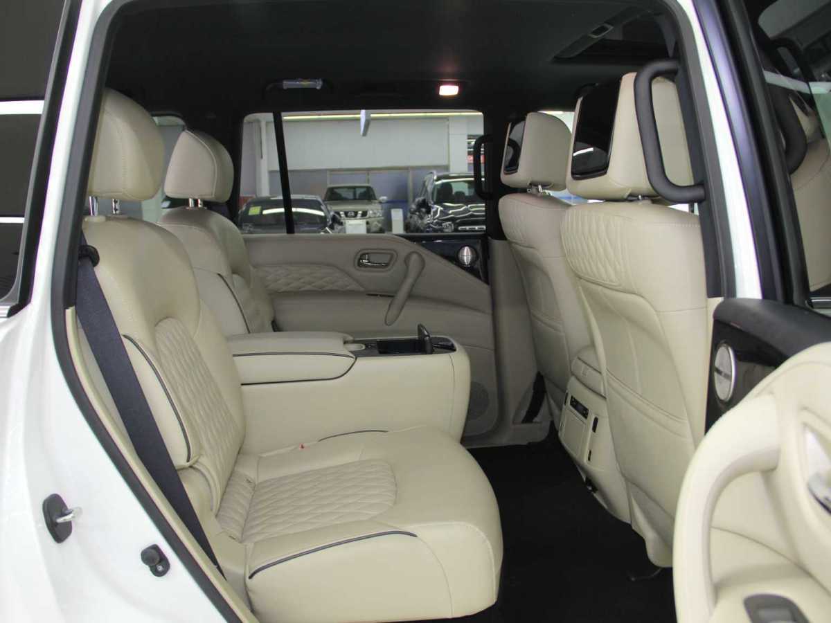 英菲尼迪 QX80  2016款 5.6L 4WD圖片