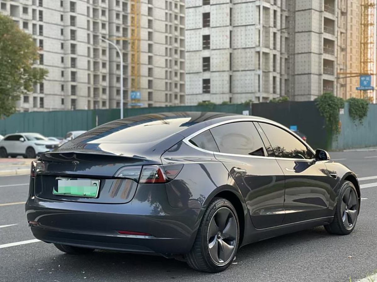 特斯拉 Model 3  2020款 改款 標準續(xù)航后驅升級版圖片